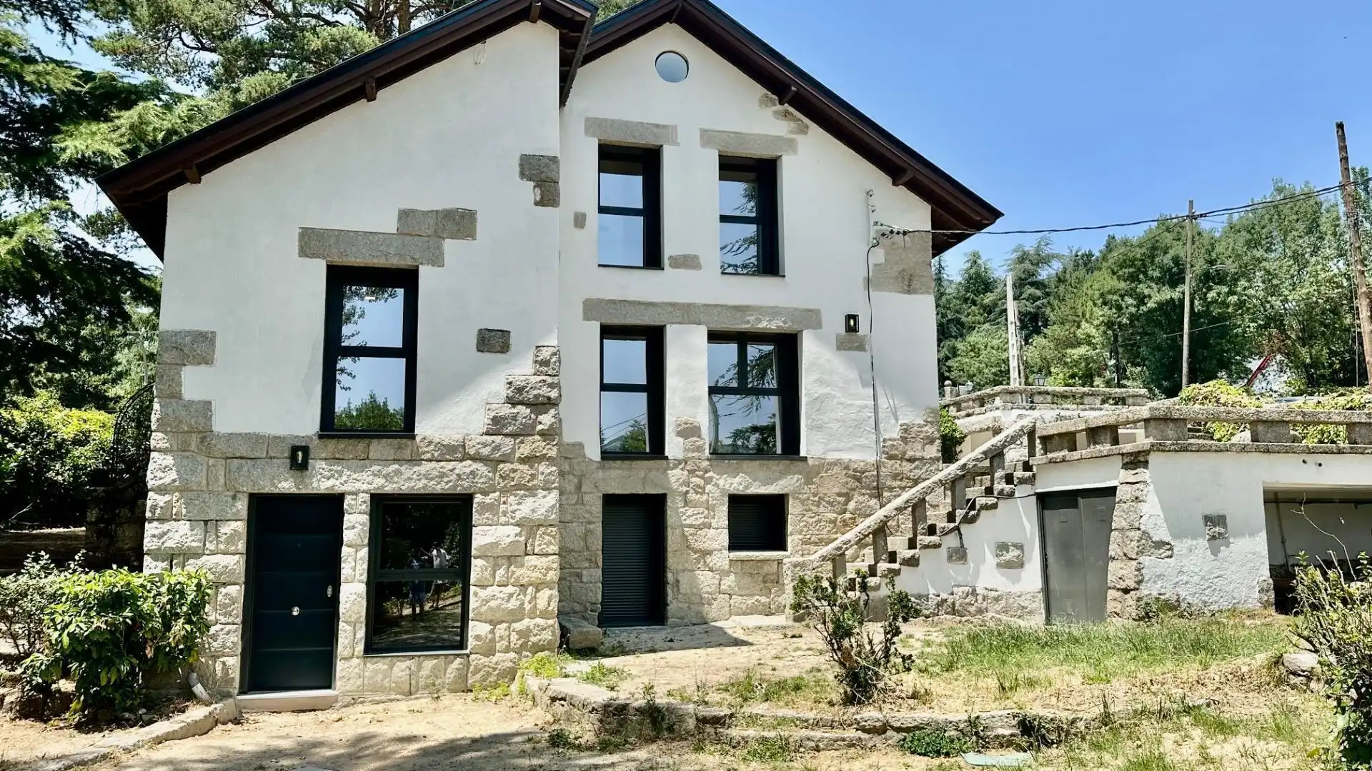Vista exterior de Casa o chalet en venta en Cercedilla con Aire acondicionado, Jardín privado y Terraza