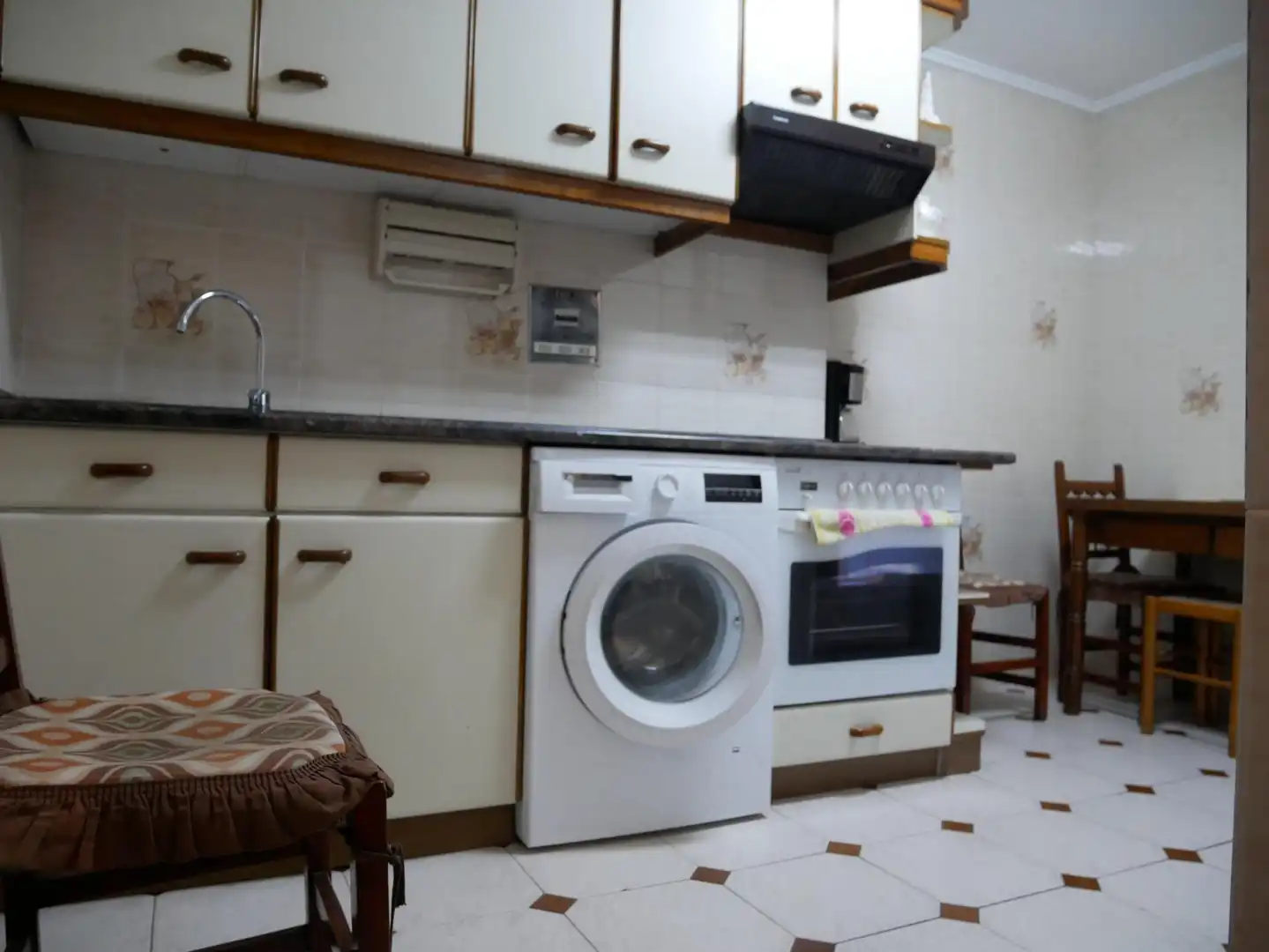Cocina de Piso en venta en Basauri  con Calefacción y Balcón