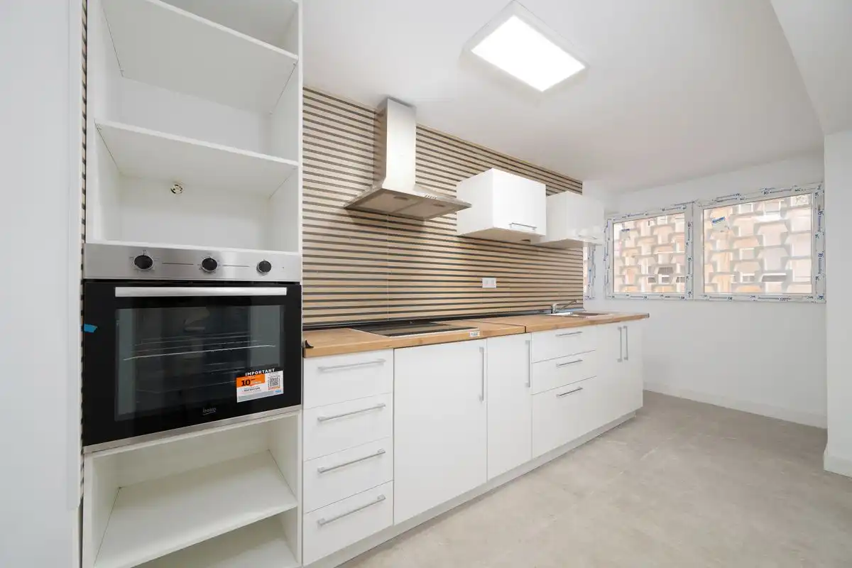 Piso con ascensor en venta en Calle del Alcalde Alfonso de Rojas, imagen 18