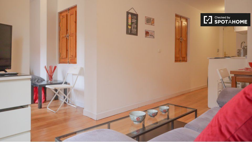 Flat to rent in Puerta del Ángel