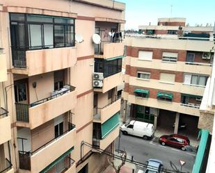 Vista exterior de Pis en venda en Sant Joan d'Alacant amb Balcó