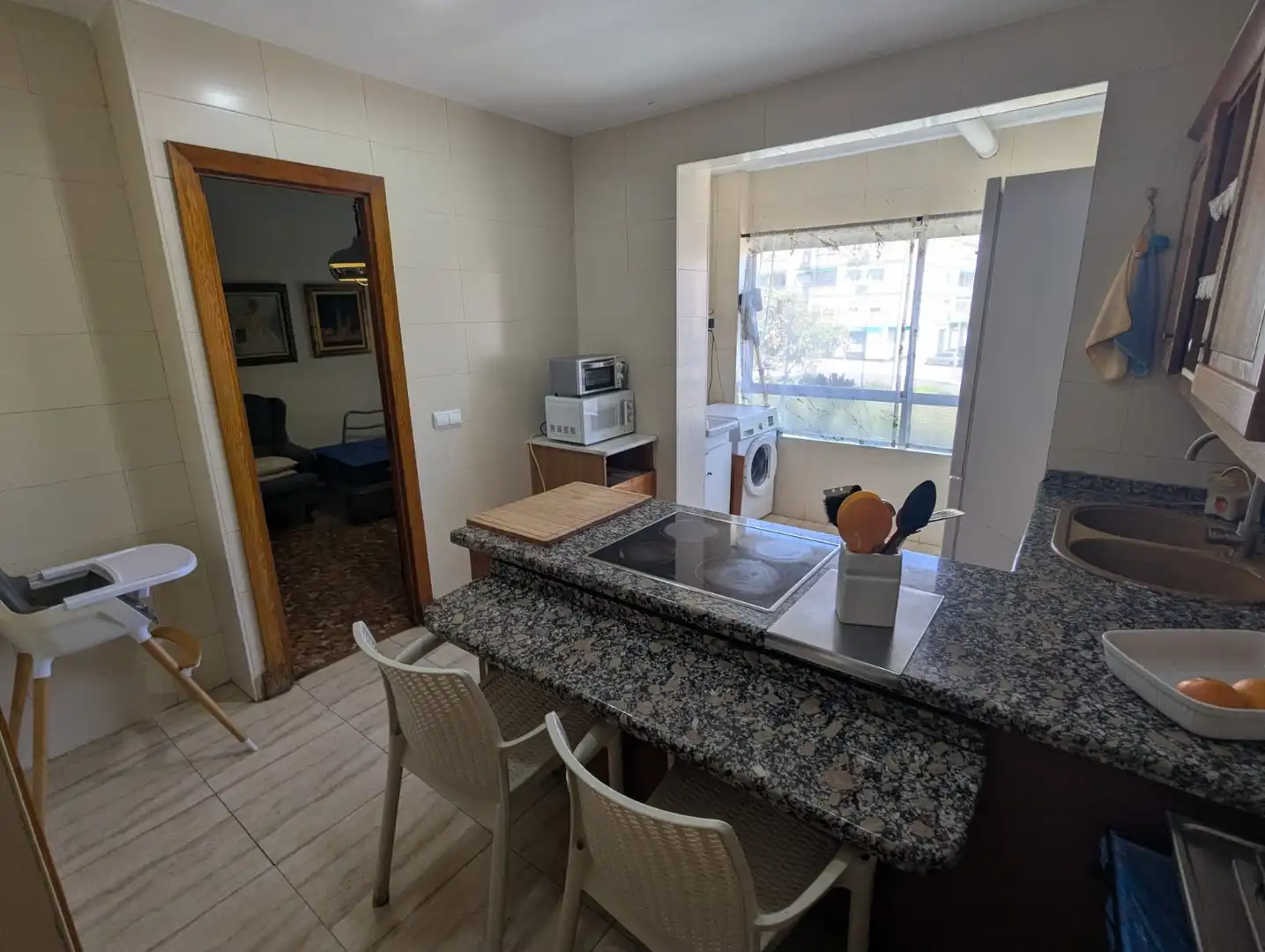 Piso con terraza en venta en Calle Santiago 97, imagen 2