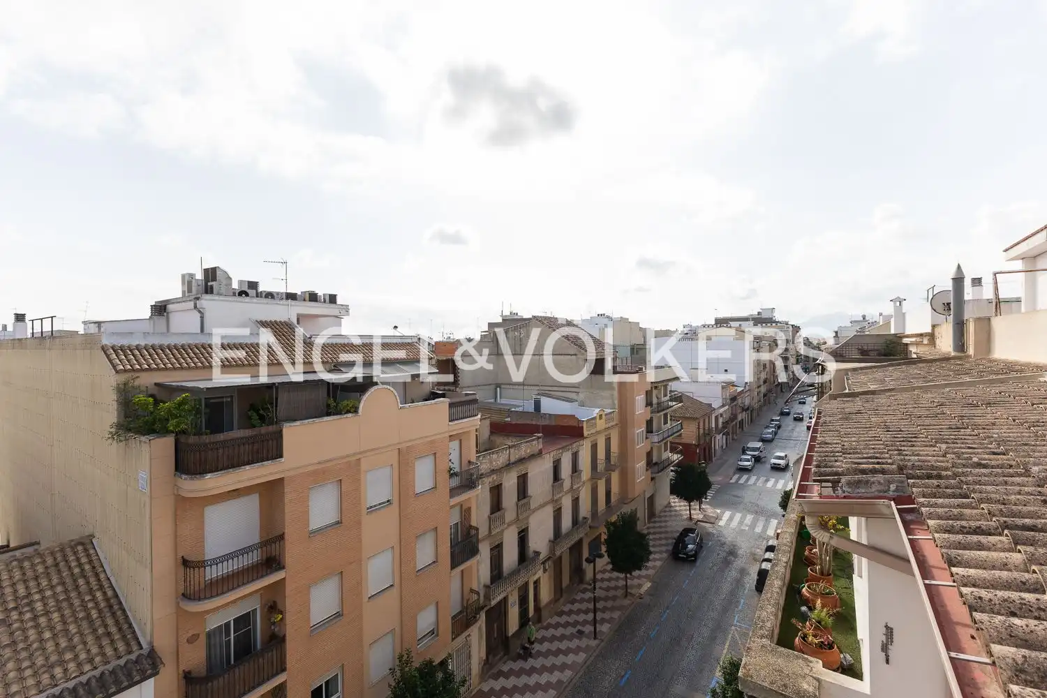 Terrasse von Dachboden zur Miete in Algemesí mit Klimaanlage, Heizung und Parkett