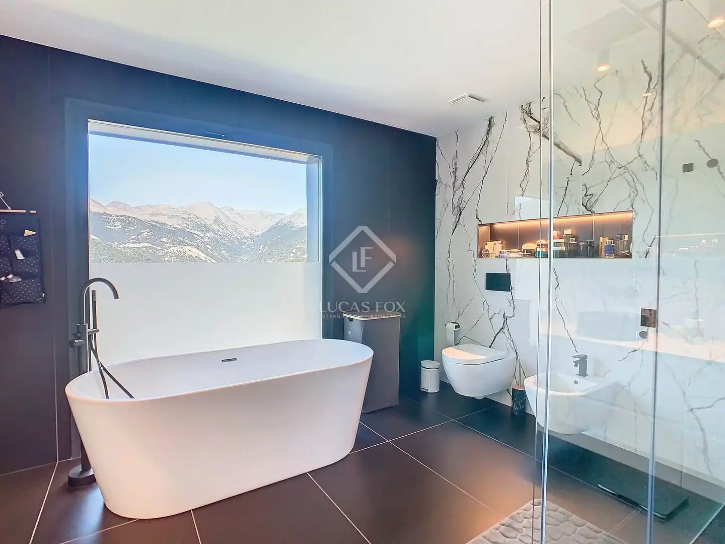 Badezimmer von Haus oder Chalet zum Verkauf in La Massana mit Heizung, Privatgarten und Terrasse