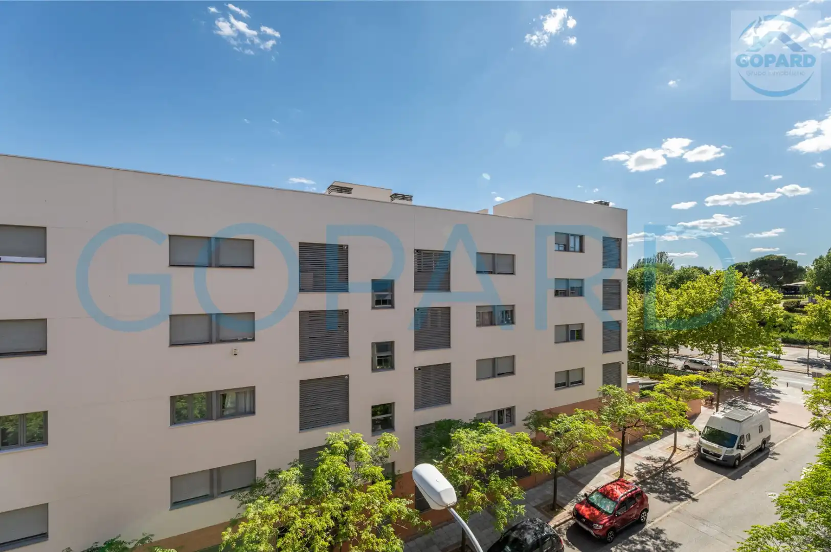 Vista exterior de Piso en venta en Alcobendas con Aire acondicionado, Calefacción y Parquet
