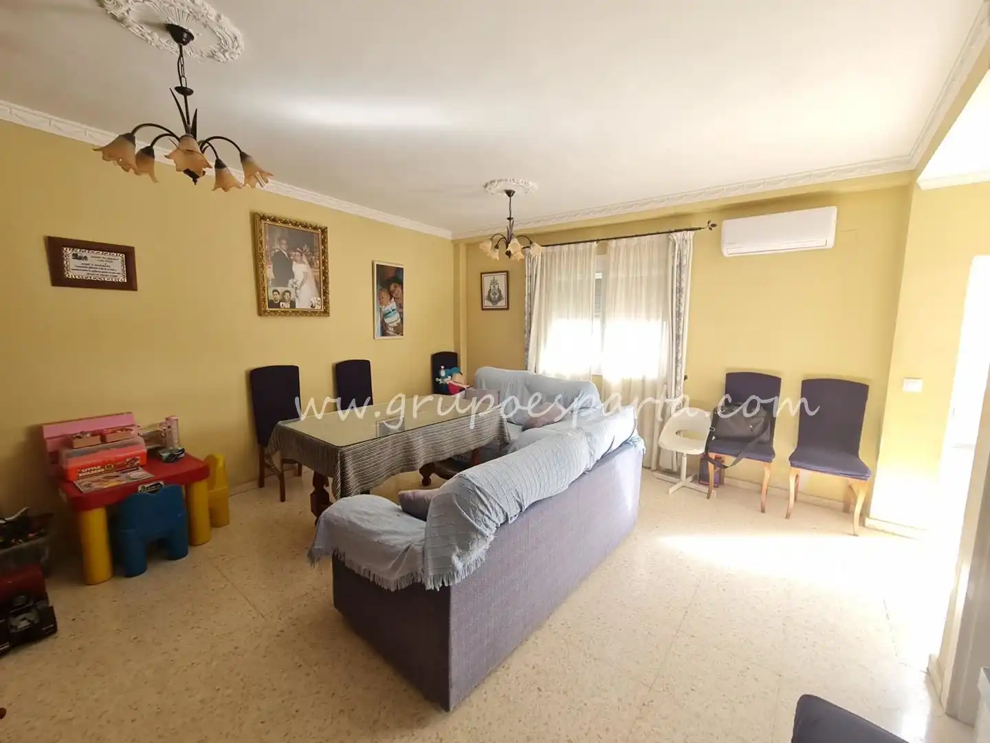 Casa adosada en venta en Calle Aljarafe, Albaida del Aljarafe
