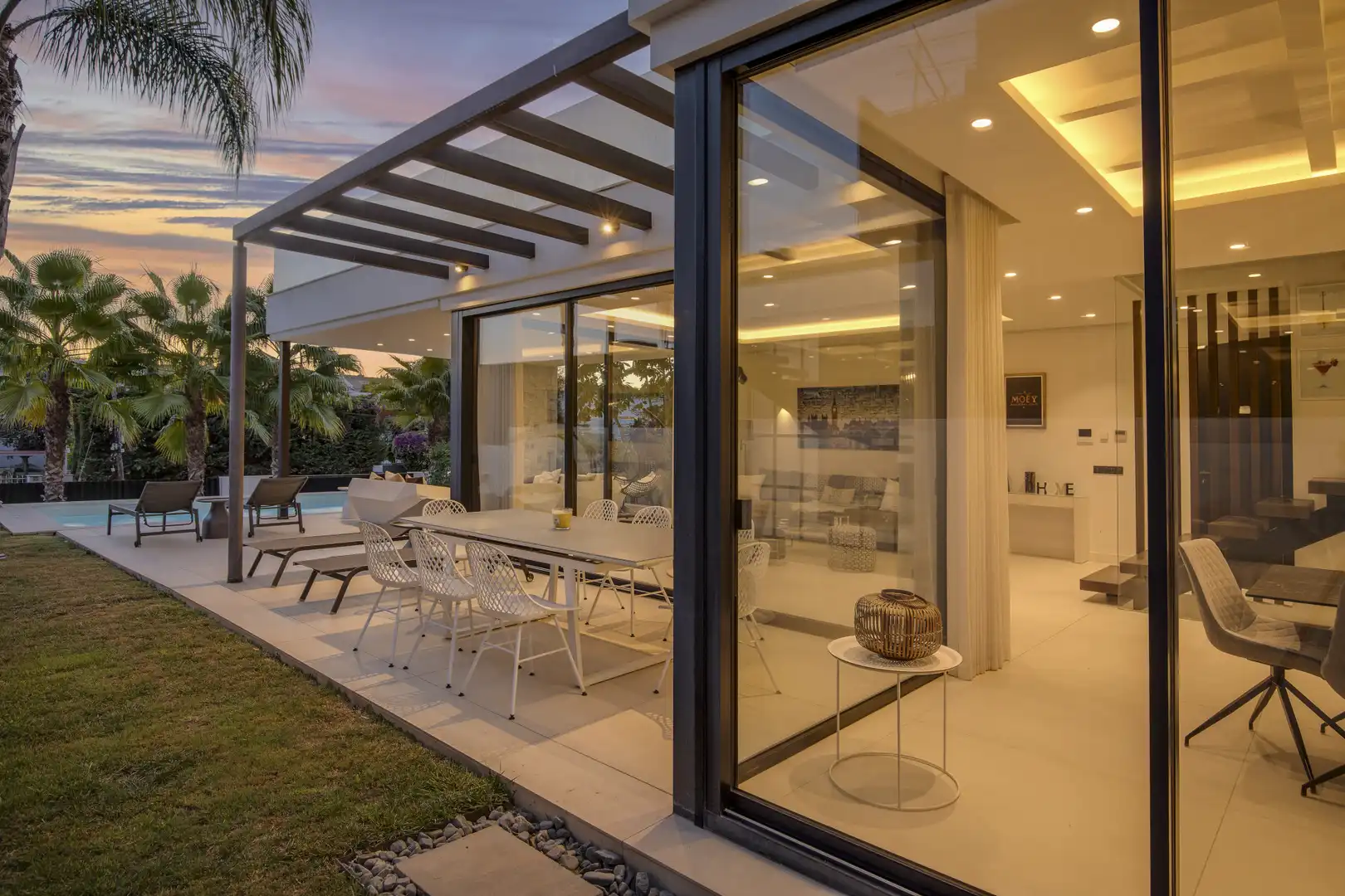 Terraza de Casa o chalet en venta en Marbella con Aire acondicionado, Jardín privado y Terraza