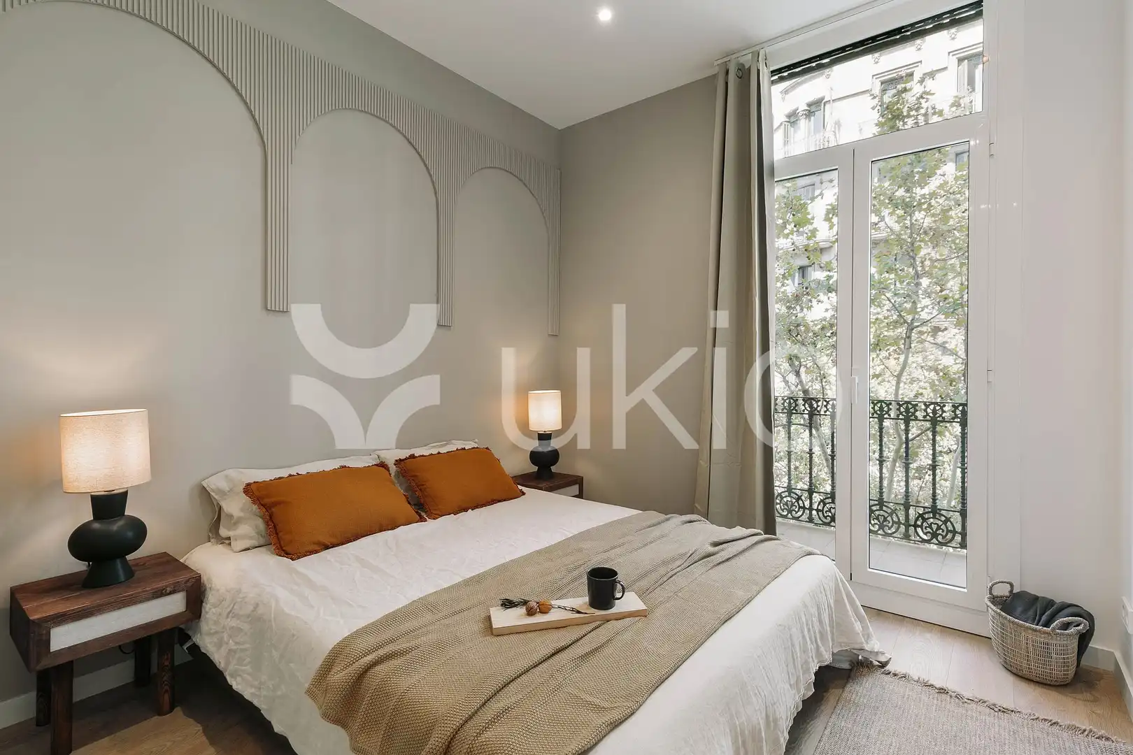 Apartamento con terraza en alquiler en Carrer de Mallorca, imagen 6