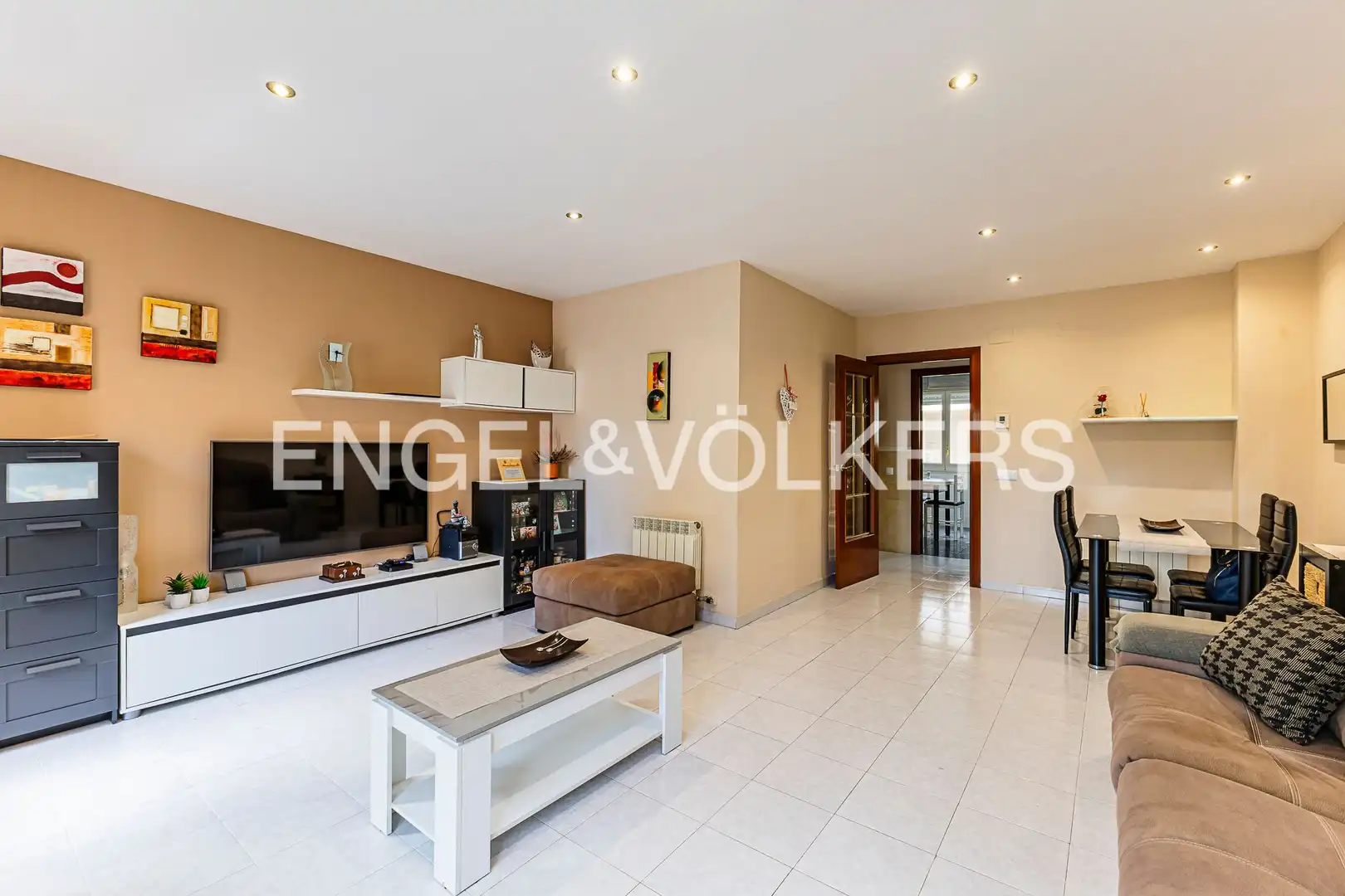 Sala de estar de Casa o chalet en venta en Viladecans con Calefacción, Jardín privado y Terraza