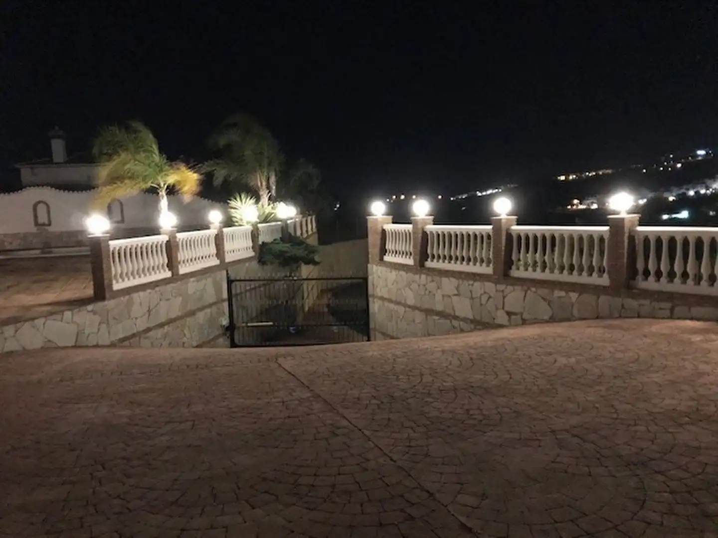 Terrasse von Einfamilien-Reihenhaus zum Verkauf in Mijas mit Klimaanlage, Terrasse und Abstellraum