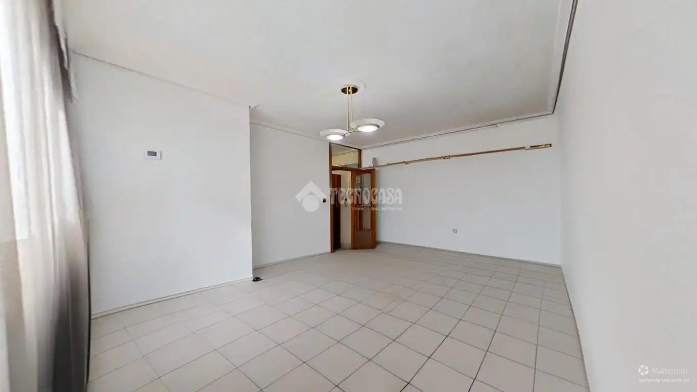 Flat for sale in Badia del Vallès  with Air Conditioner, Storage room and Balcony