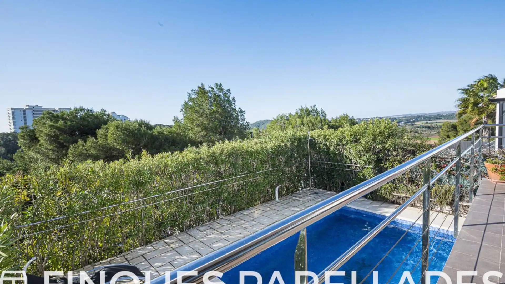 Vista exterior de Casa o chalet en venta en Sant Pere de Ribes con Aire acondicionado, Calefacción y Terraza