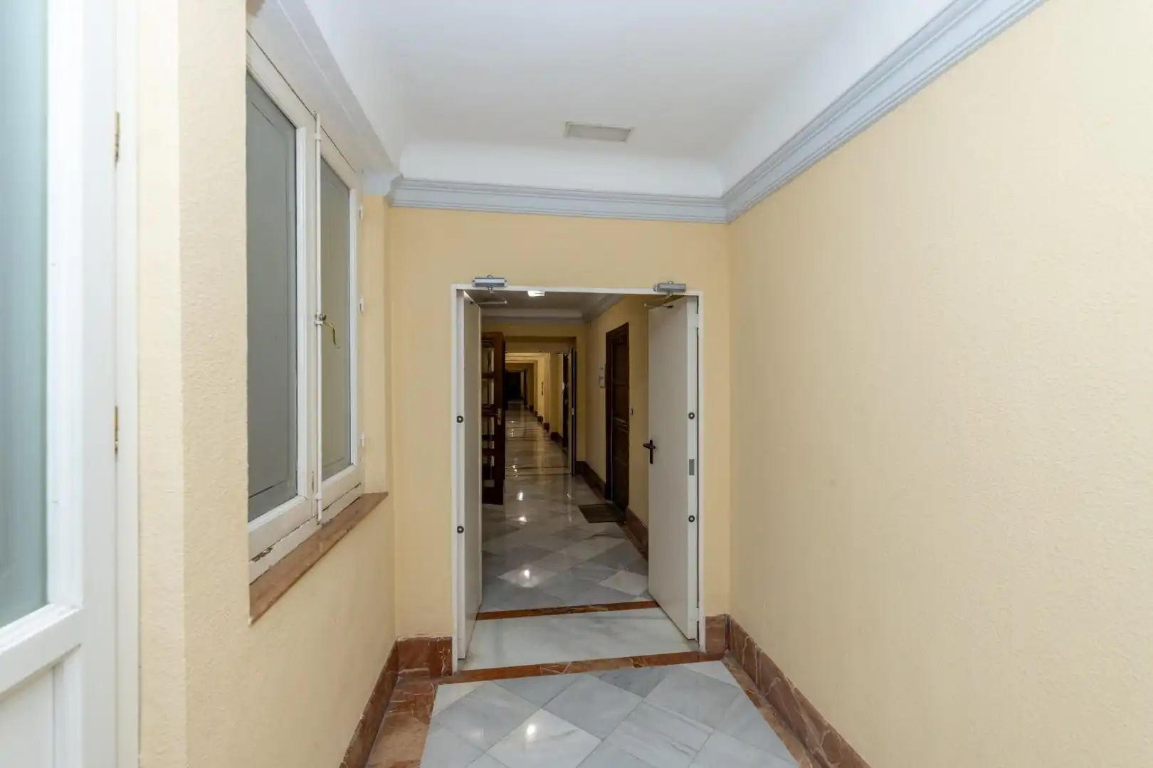 Office for rent in Granada