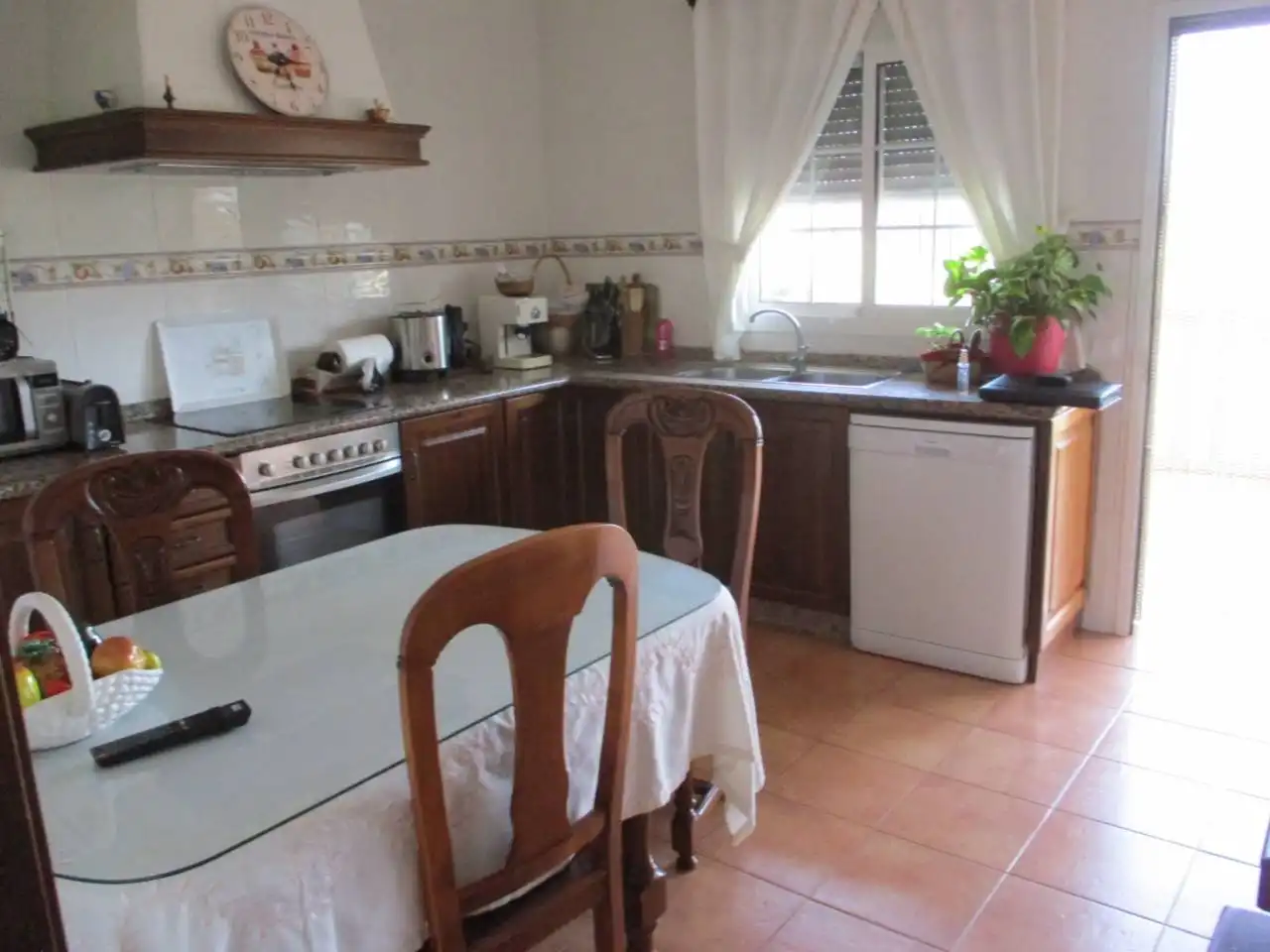 Kitchen of Houses for sale in Jerez de la Frontera  with Air Conditioner, Private garden and Furnished