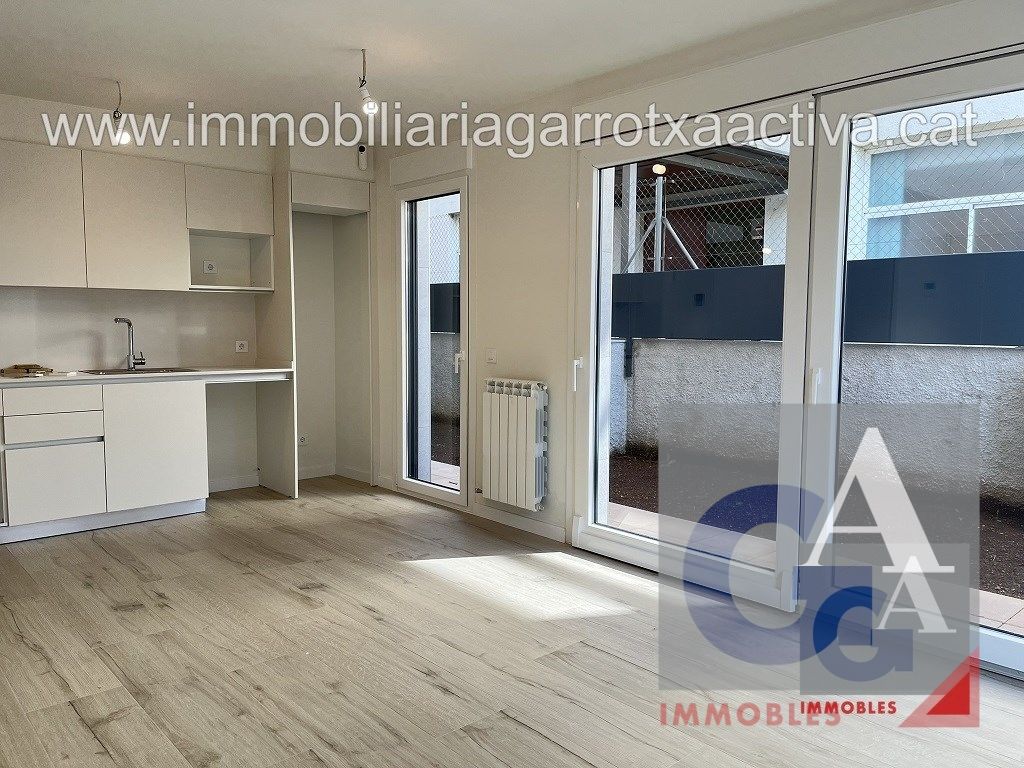 Flat for sale in Olot