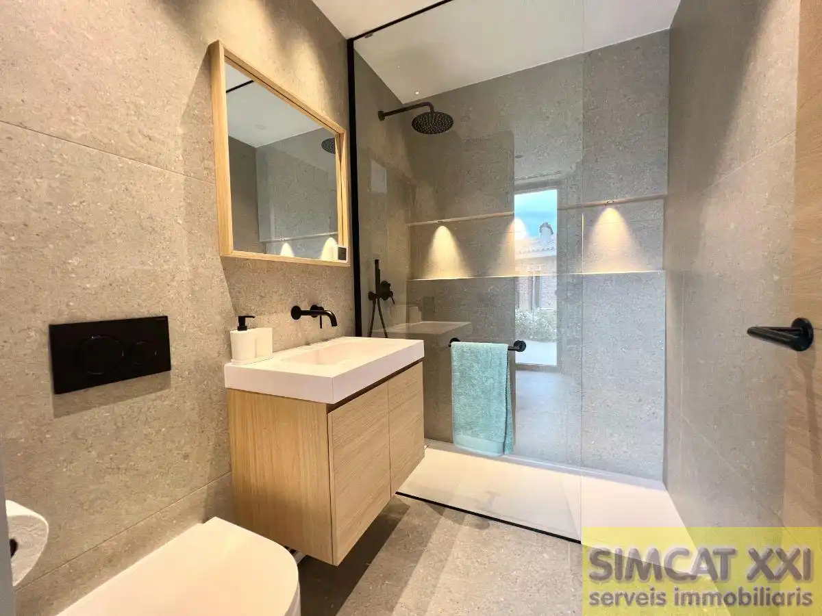 Baño de Casa o chalet en venta en Ordis con Aire acondicionado, Calefacción y Terraza