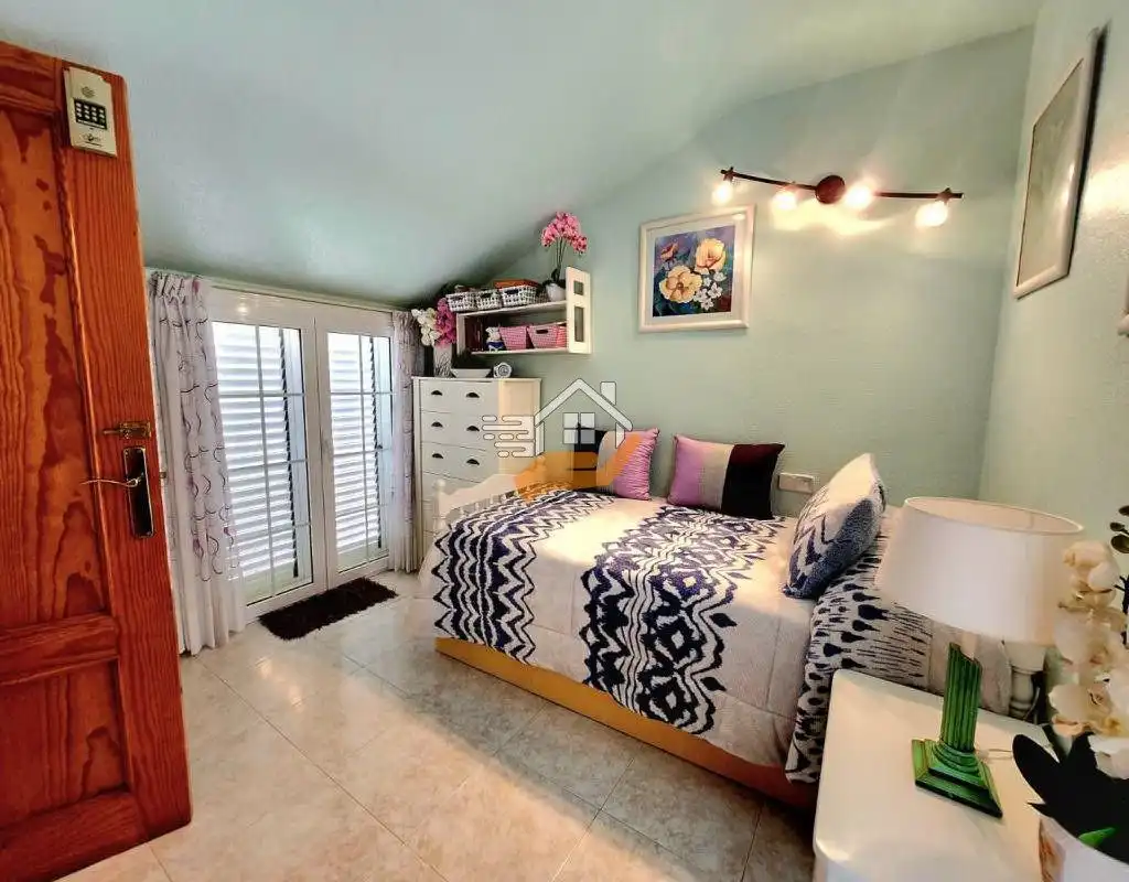 Detached house with terrace for sale in Playa de los Locos, imagen 21