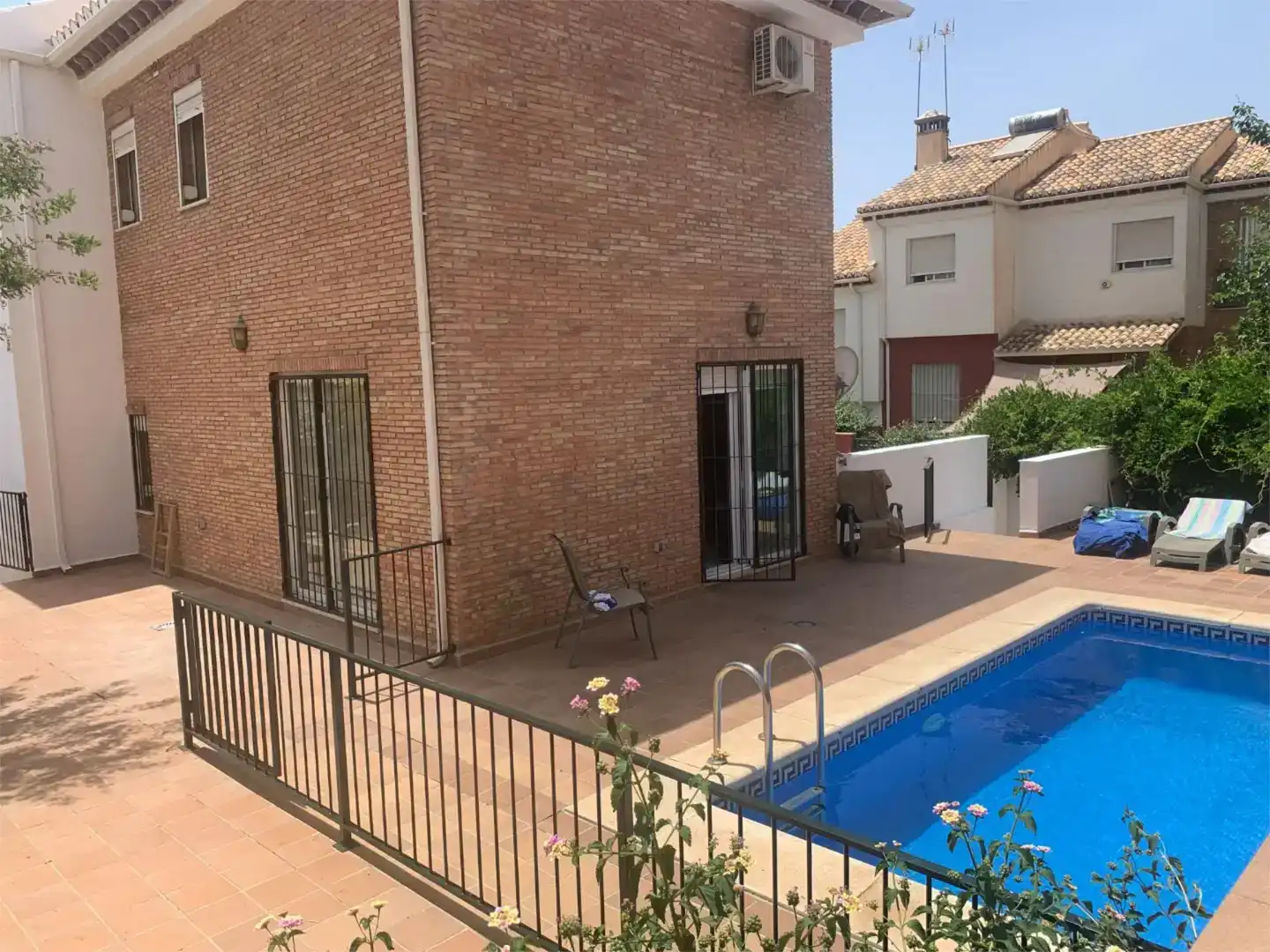 Piscina de Casa o xalet en venda en  Granada Capital amb Aire condicionat i Piscina
