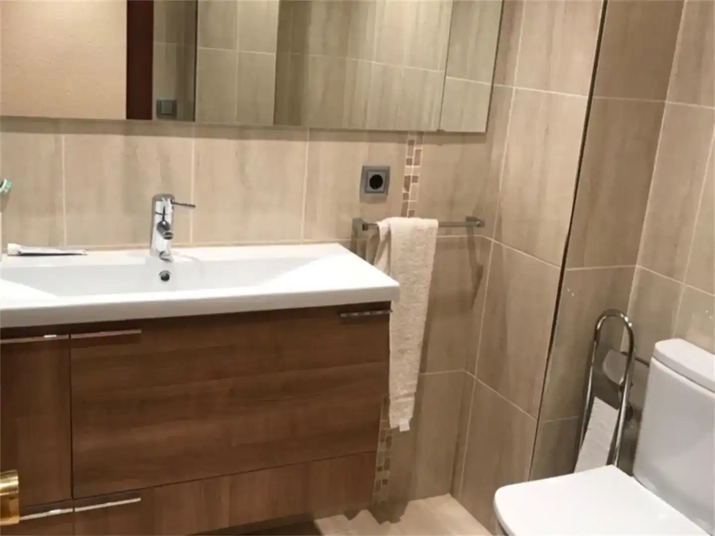 Bathroom of Flat for sale in Herce  with Balcony
