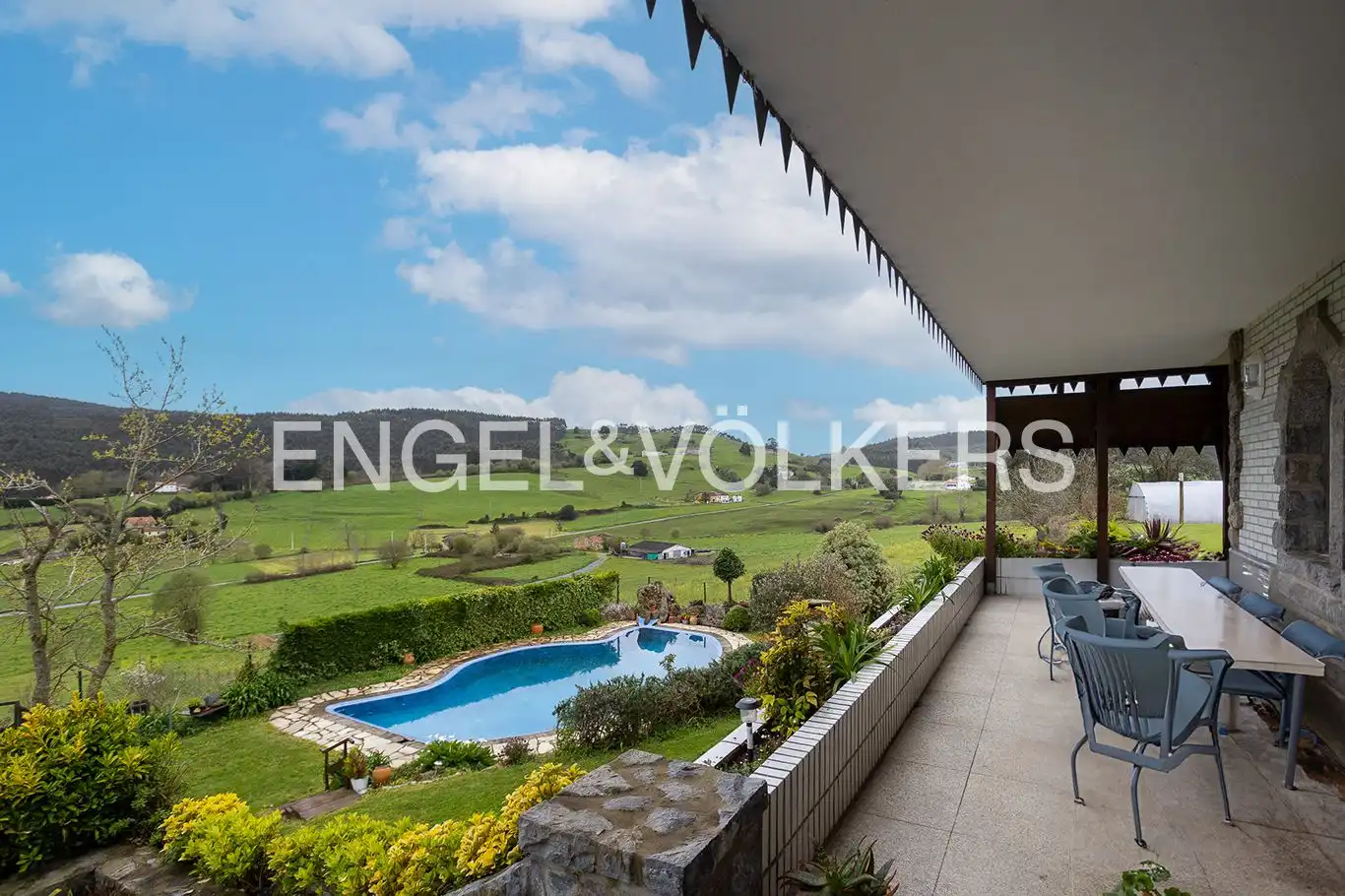 Terrace of Houses for sale in Bareyo  with Heating, Private garden and Terrace