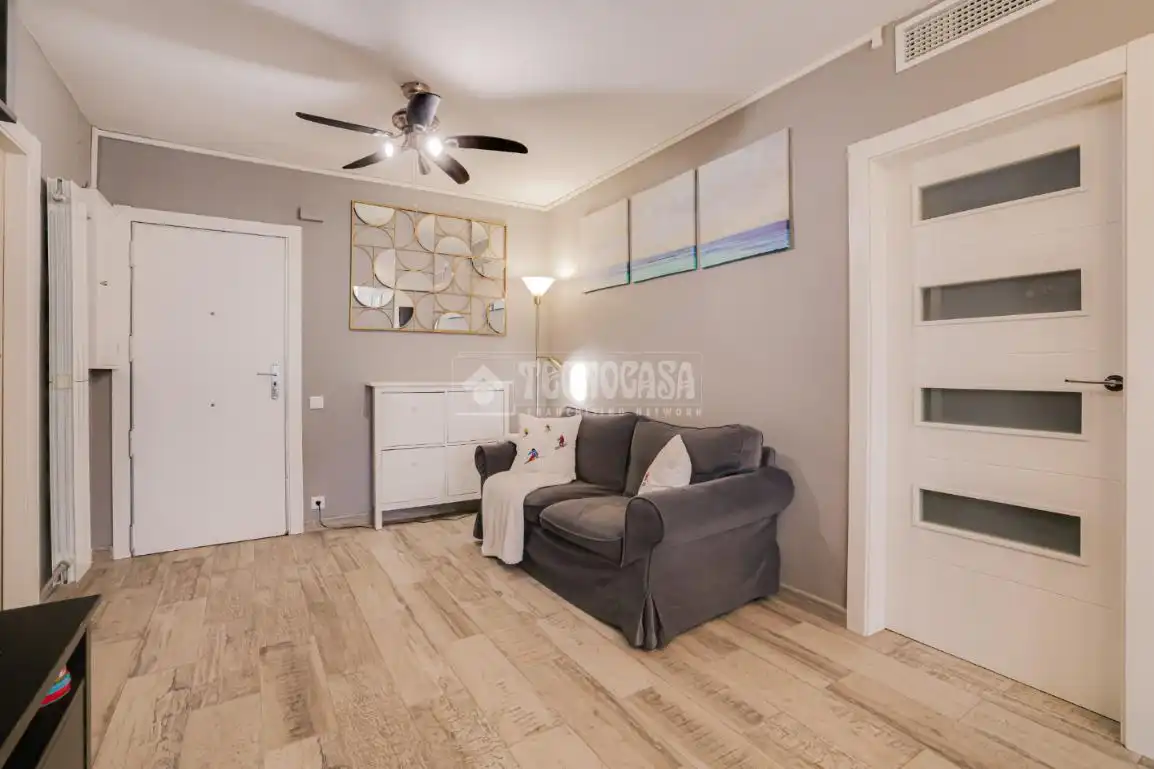 Living room of Flat for sale in Sant Feliu de Llobregat  with Balcony