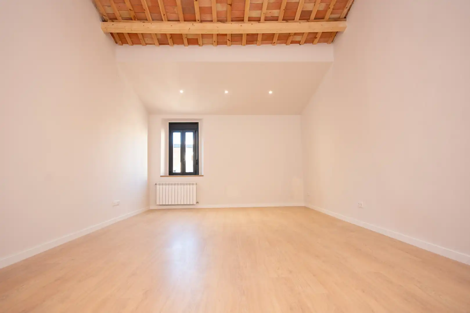 Detached homes for sale in Eixample