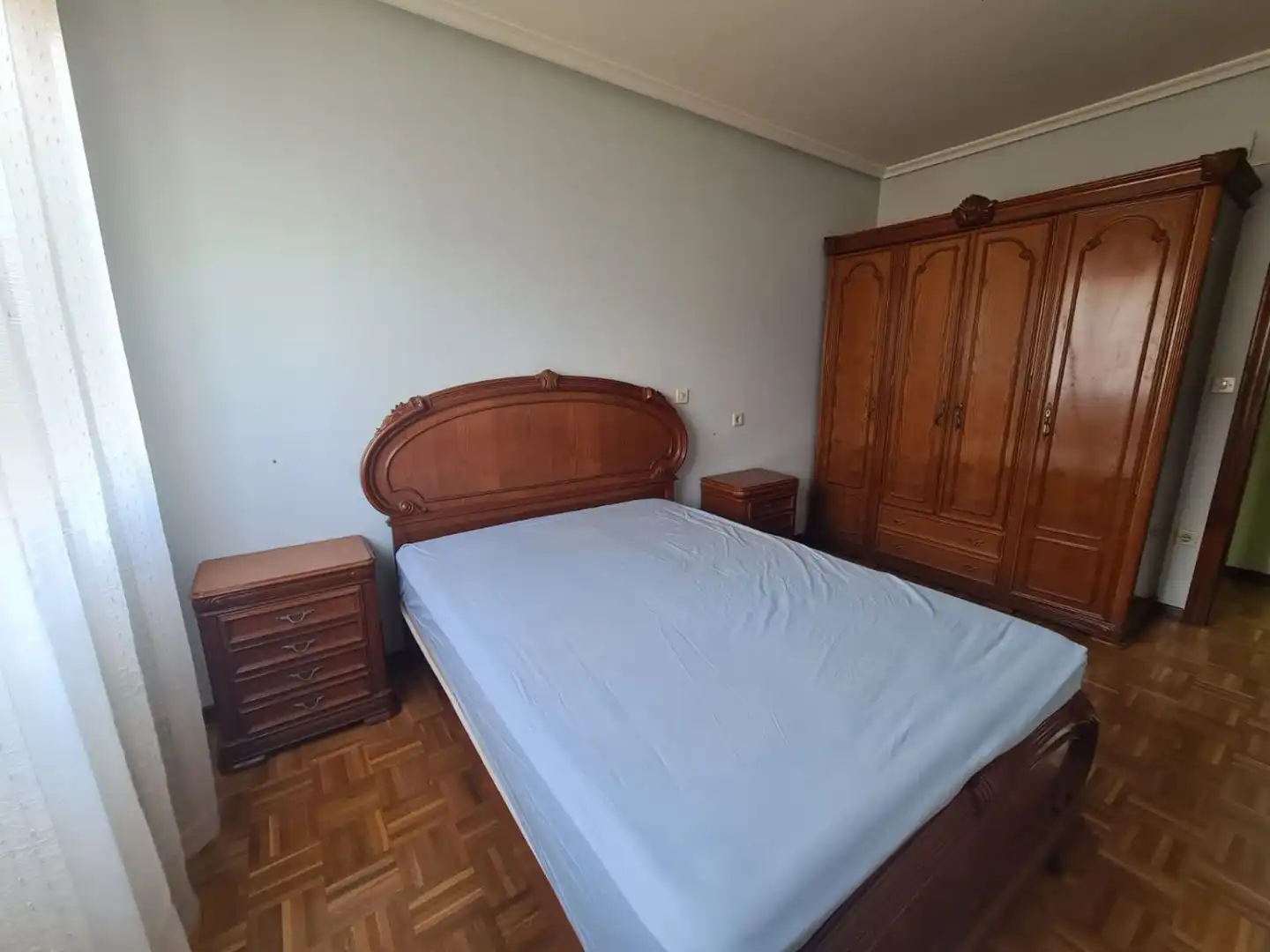 Habitación de Apartamento en venta en Miranda de Ebro con Calefacción, Parquet y Terraza