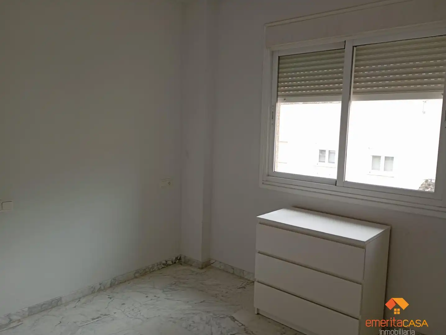 Dormitori de Apartament en venda en Cáceres amb Calefacció i Terrassa