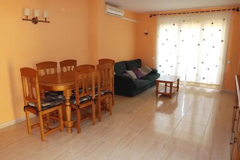 Wohnzimmer von Wohnung zum Verkauf in Mont-roig del Camp mit Klimaanlage, Terrasse und Möbliert