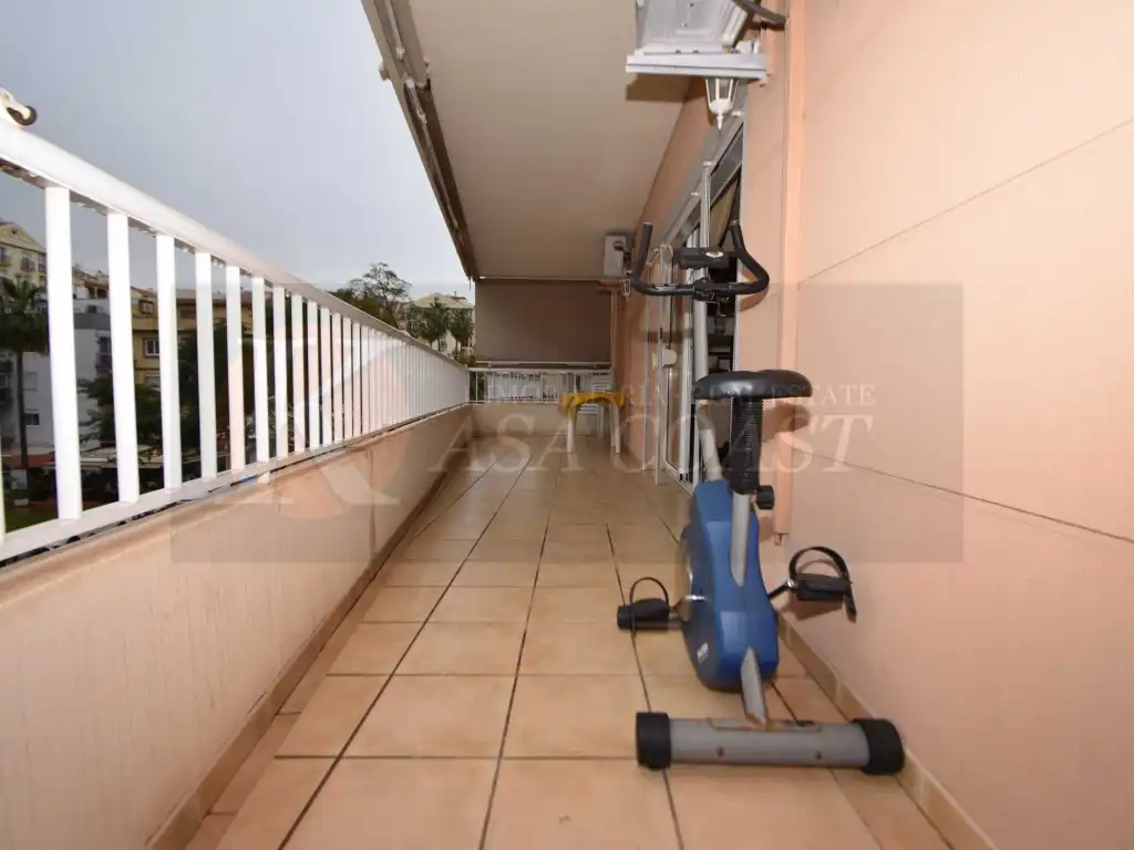 Flat for sale in Puerto Deportivo