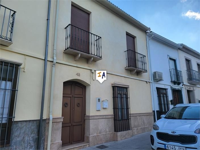 Exterior view of Single-family semi-detached for sale in Sierra de Yeguas  with Storage room