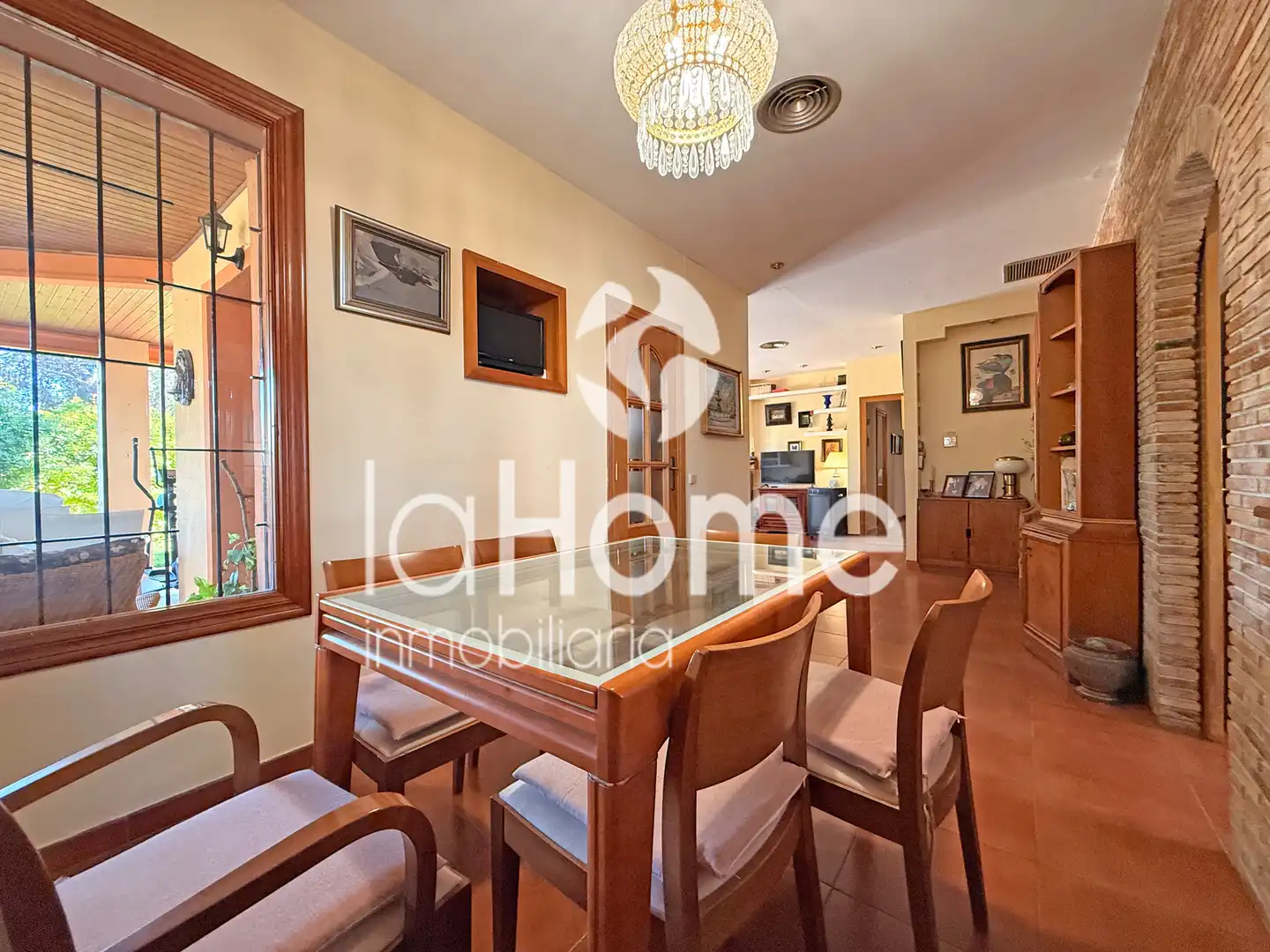 Comedor de Casa o chalet en venta en Paterna con Aire acondicionado, Jardín privado y Parquet