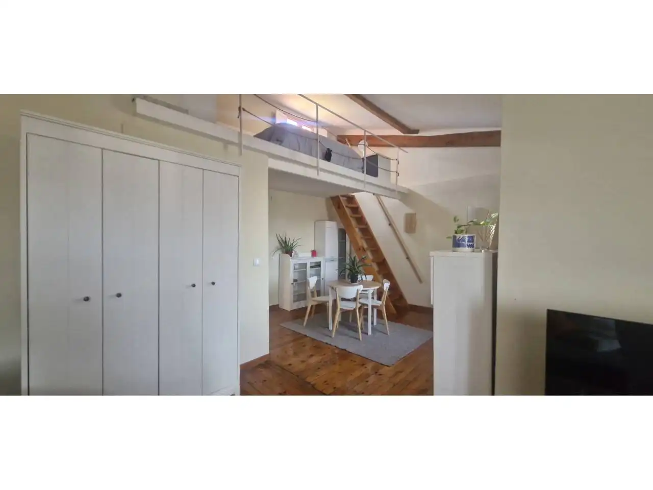 Wohnung zur Miete in  Logroño mit Heizung und Möbliert