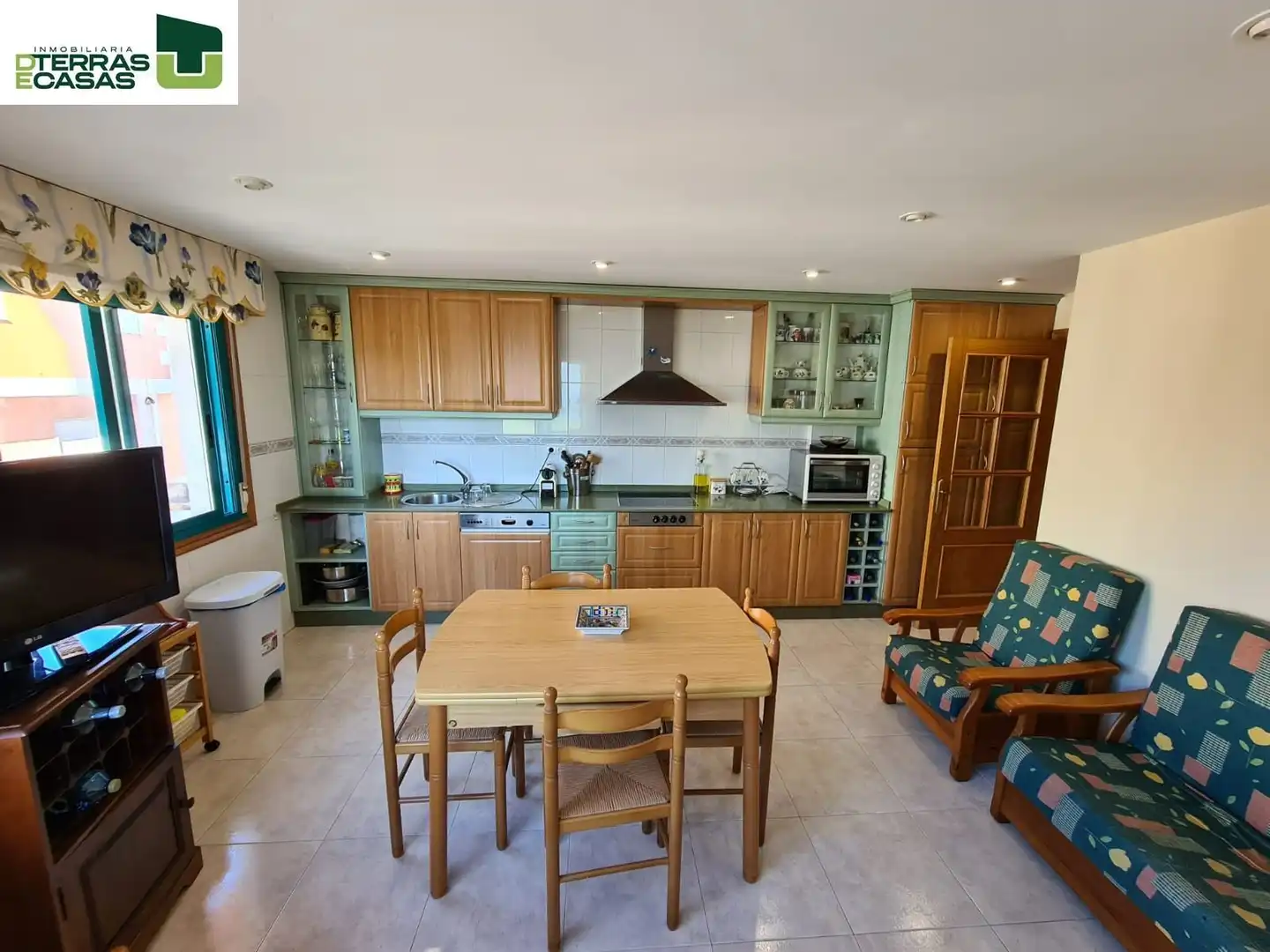 Wohnung zur Miete in ORENSE, 4, Sanxenxo pueblo
