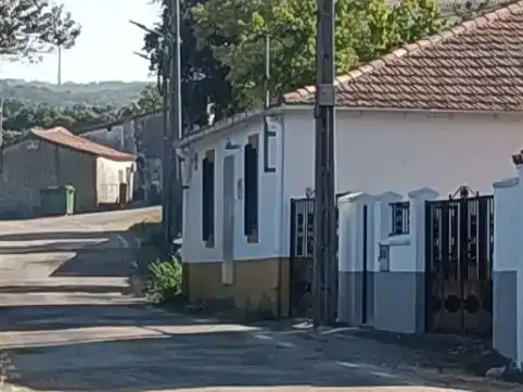 Vista exterior de Piso en venta en Frades de la Sierra con Trastero y Amueblado