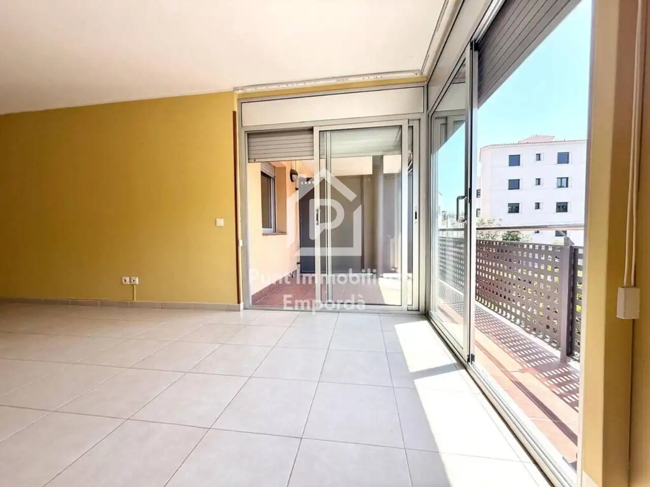 Wohnung mit Terrasse zum Verkauf in Plaza Ernest Lluch, imagen 4