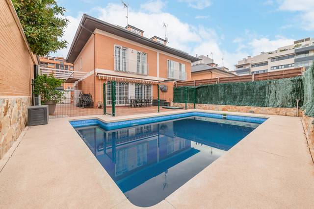 Piso en Venta en Calle Pilar Bardem en Centro