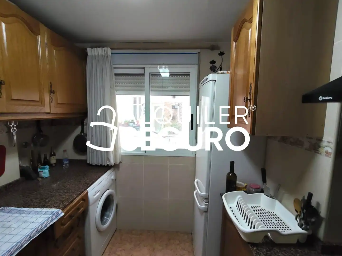 Cocina de Piso de alquiler en Chelva con Aire acondicionado, Trastero y Amueblado