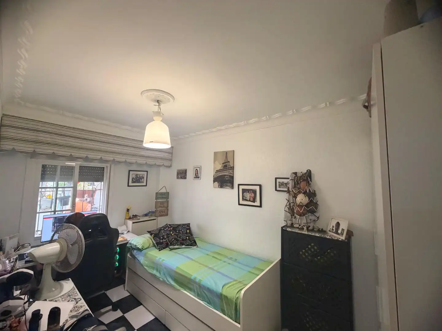 Habitación de Planta baja en venta en Huelva con Amueblado