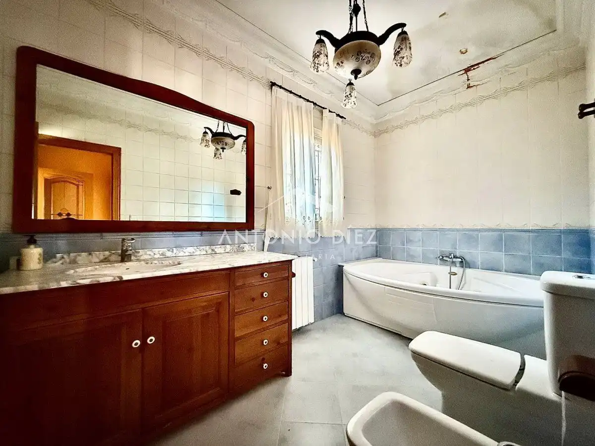 Bathroom of Houses for sale in Aspe  with Swimming Pool