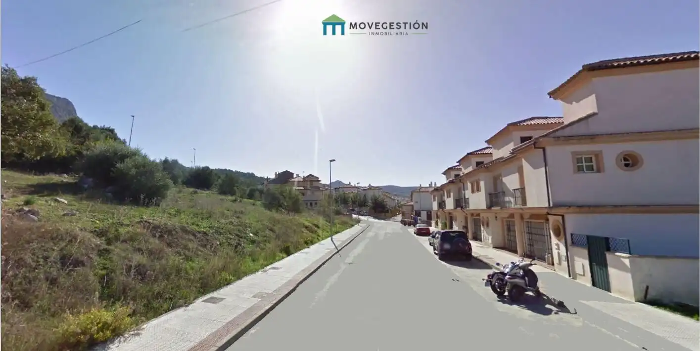 Terreno residencial en venta en Ubrique