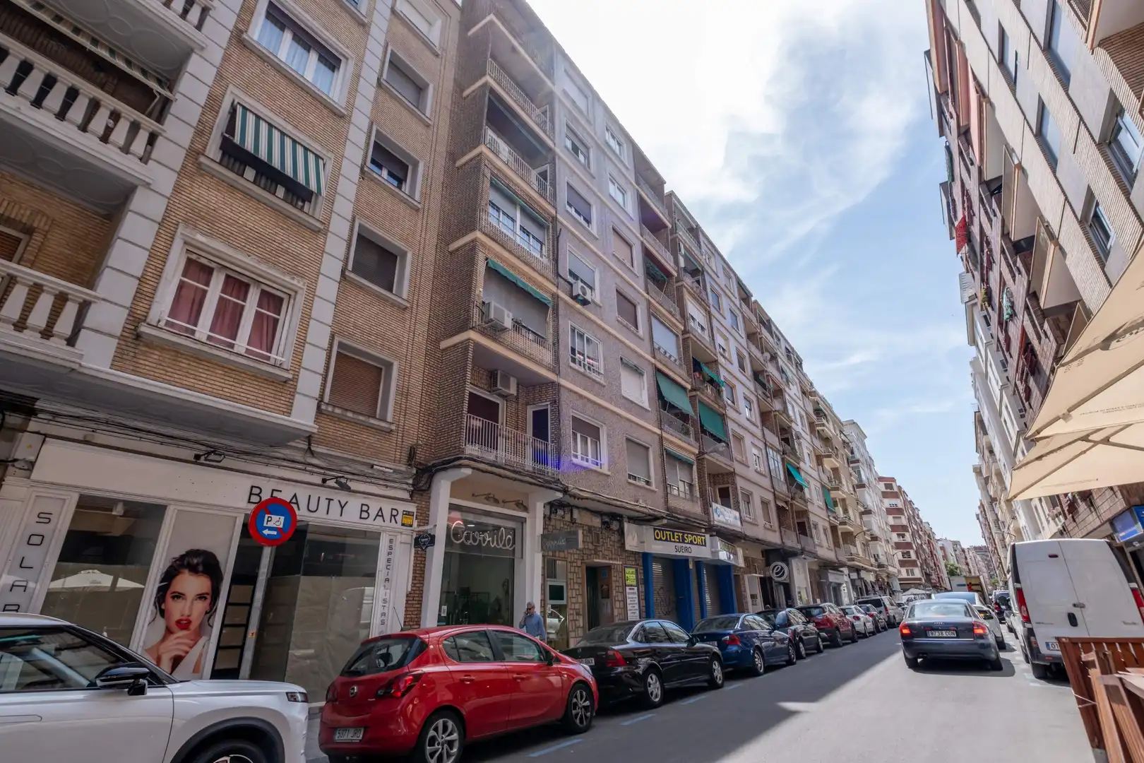 Exterior view of Flat for sale in Zaragoza  with Heating, Terrace and Storage room