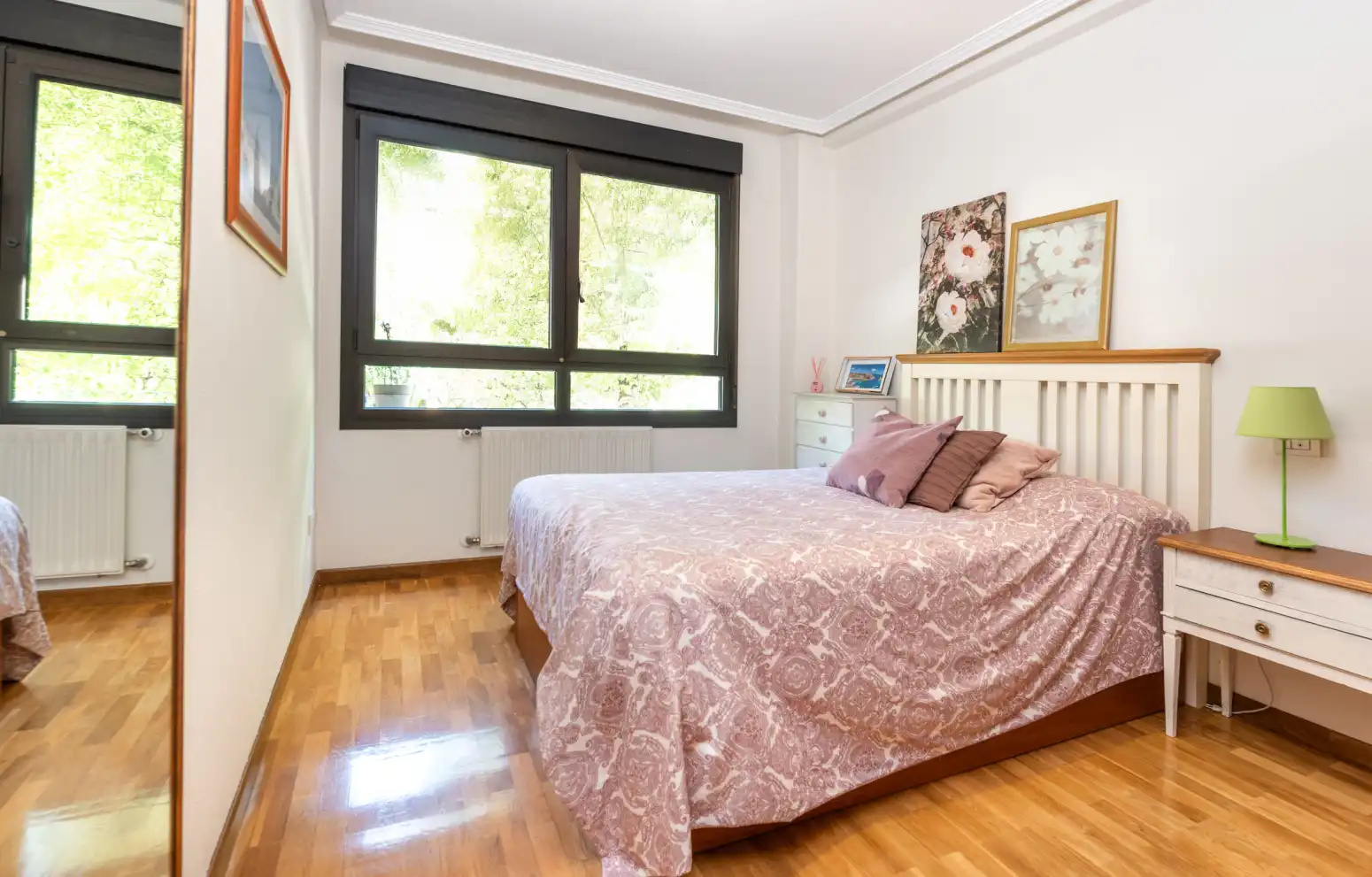 Bedroom of Flat for sale in Oviedo   with Heating and Parquet flooring