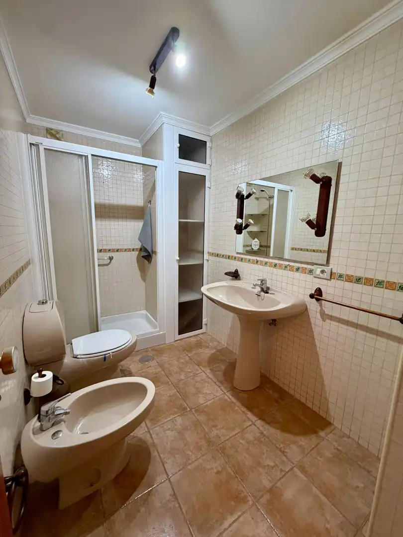 Badezimmer von Wohnung zum Verkauf in Playa del Hombre - Taliarte - Salinetas