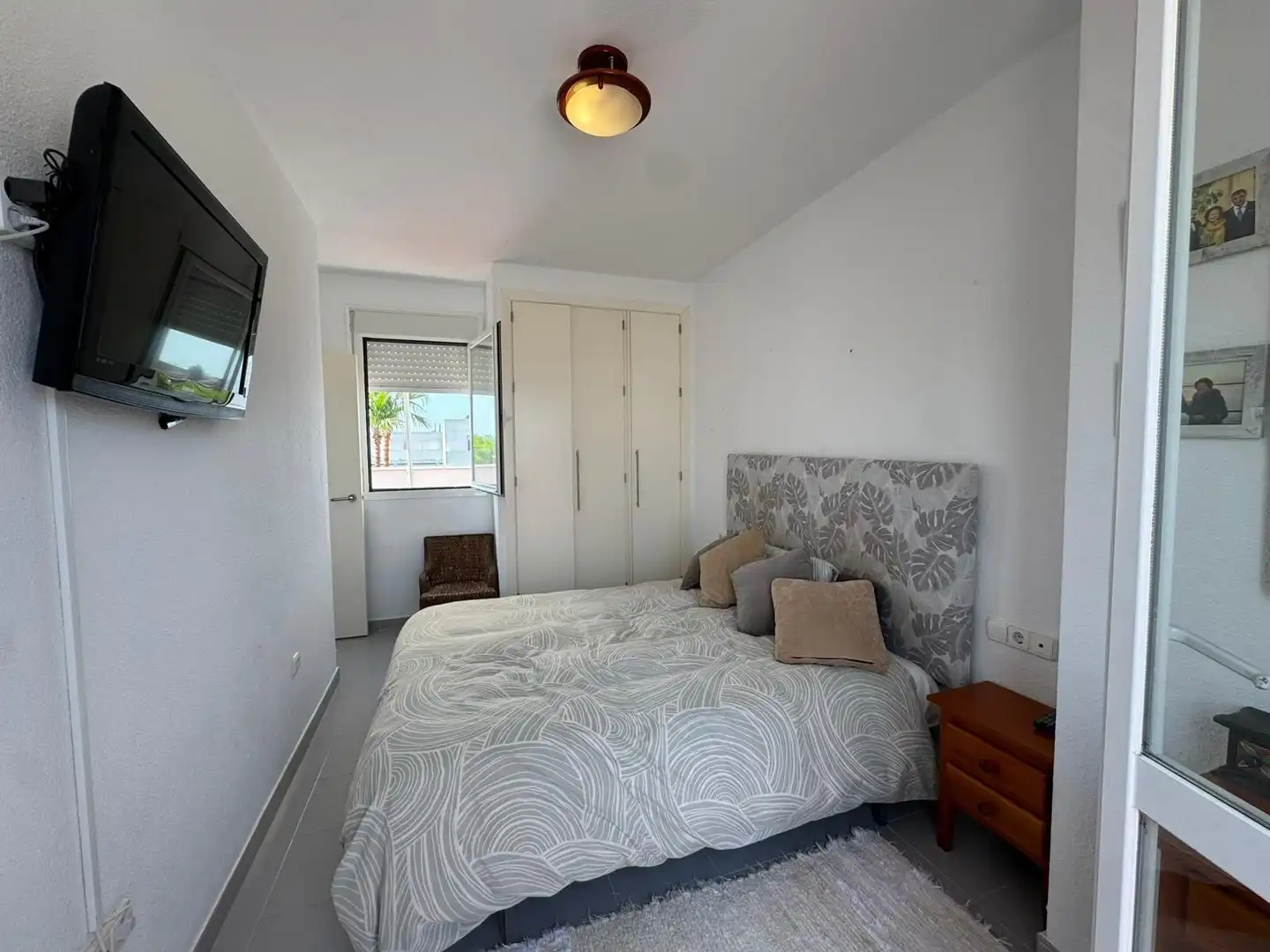 Bedroom of Apartments for sale in Rota
