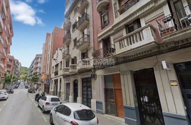 Piso en Venta en El Poble Sec - Parc de Montjuïc