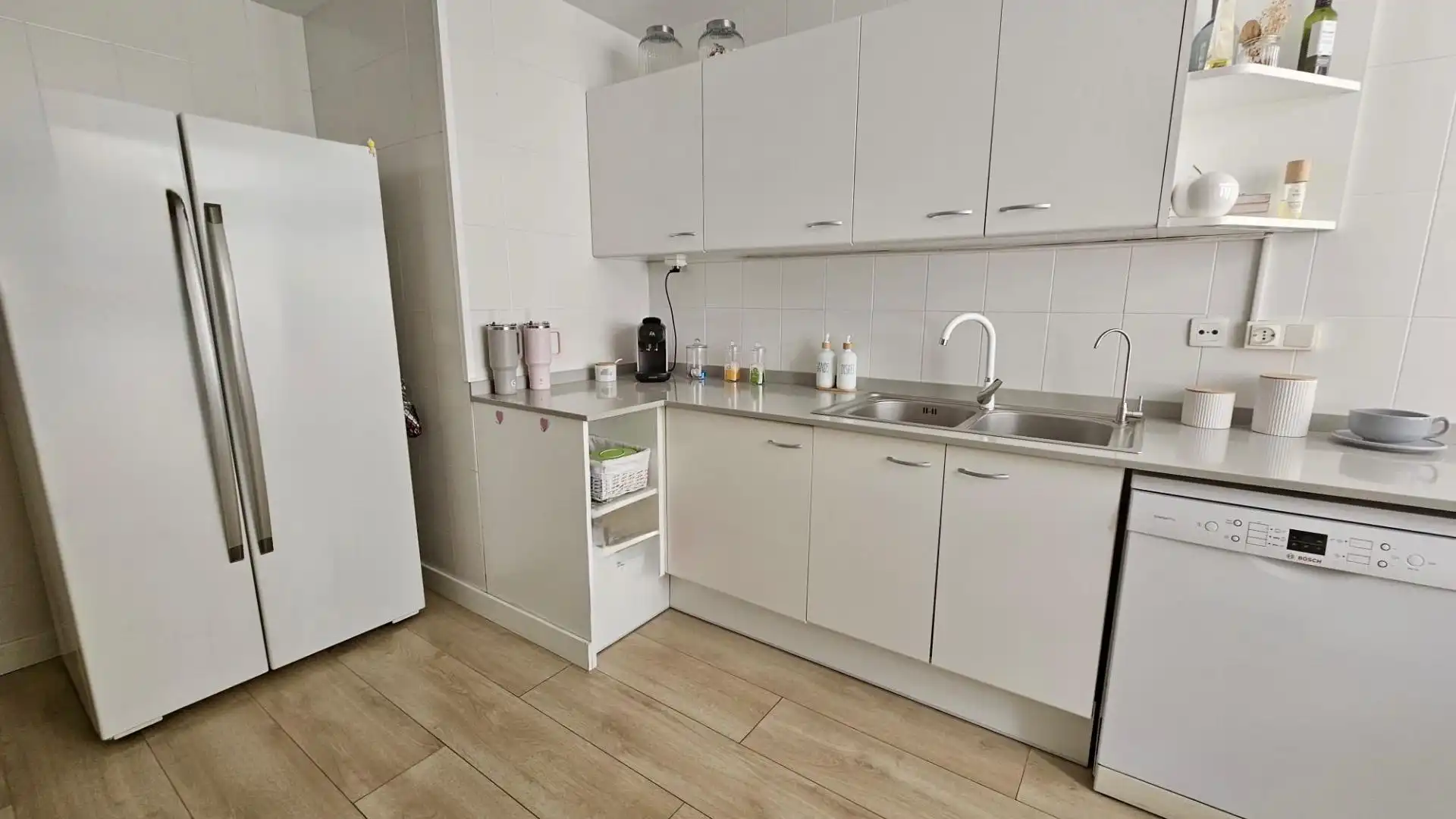 Cocina de Casa o chalet en venta en Calella con Aire acondicionado, Calefacción y Jardín privado
