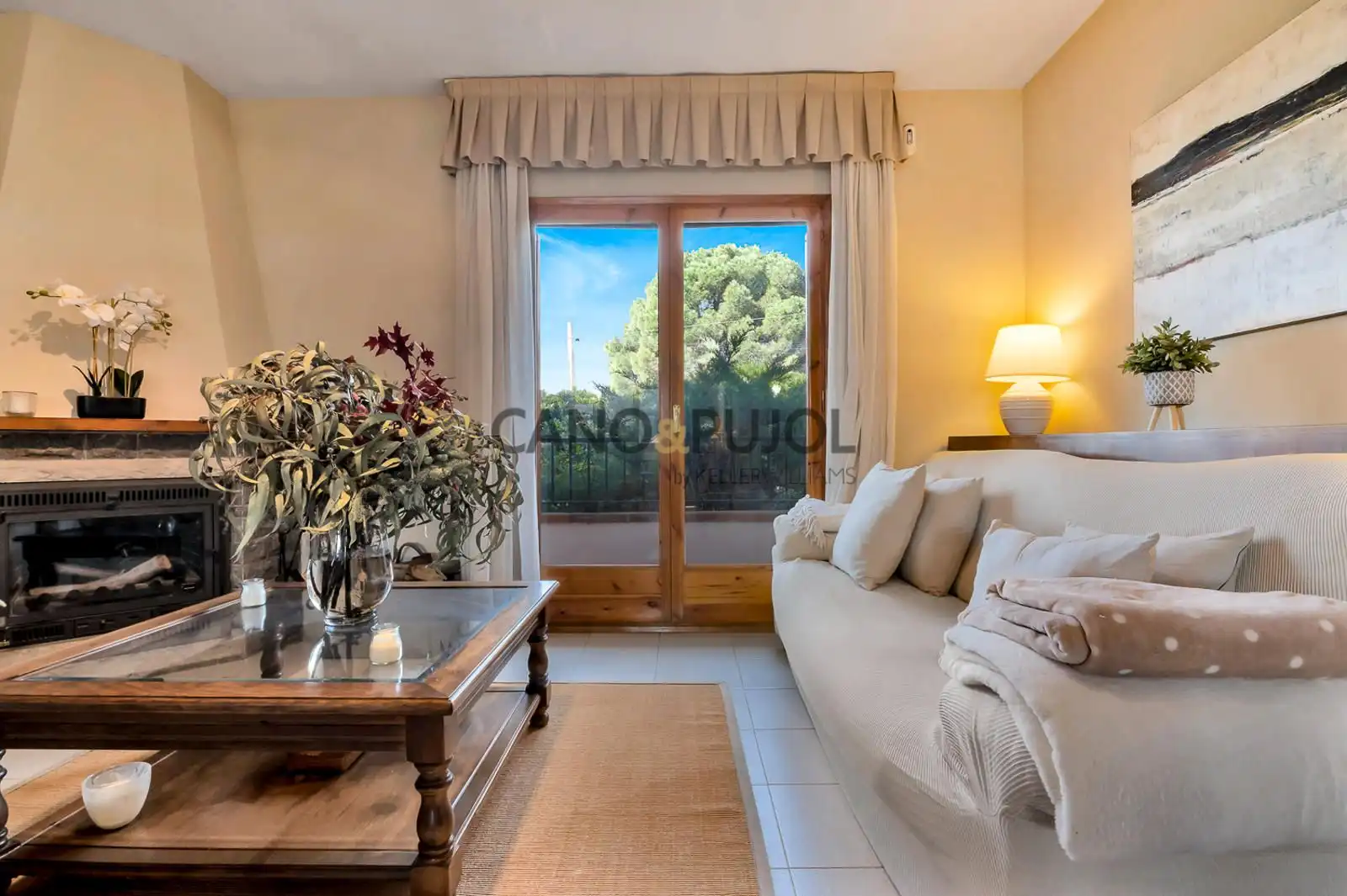 Sala d'estar de Casa o xalet en venda en Bigues i Riells del Fai amb Aire condicionat, Calefacció i Terrassa