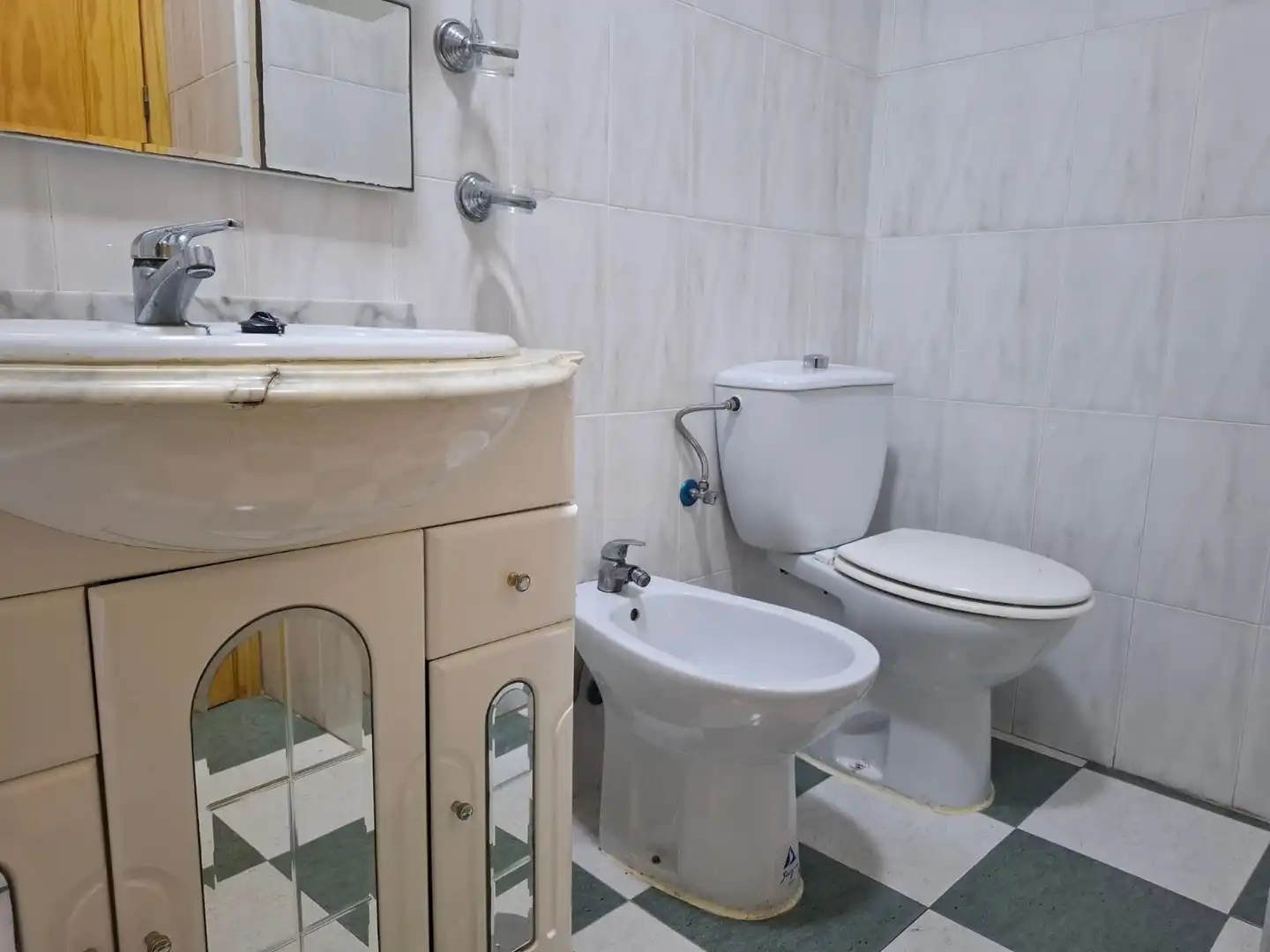 Baño de Piso en venta en Torrenueva Costa con Amueblado y Balcón