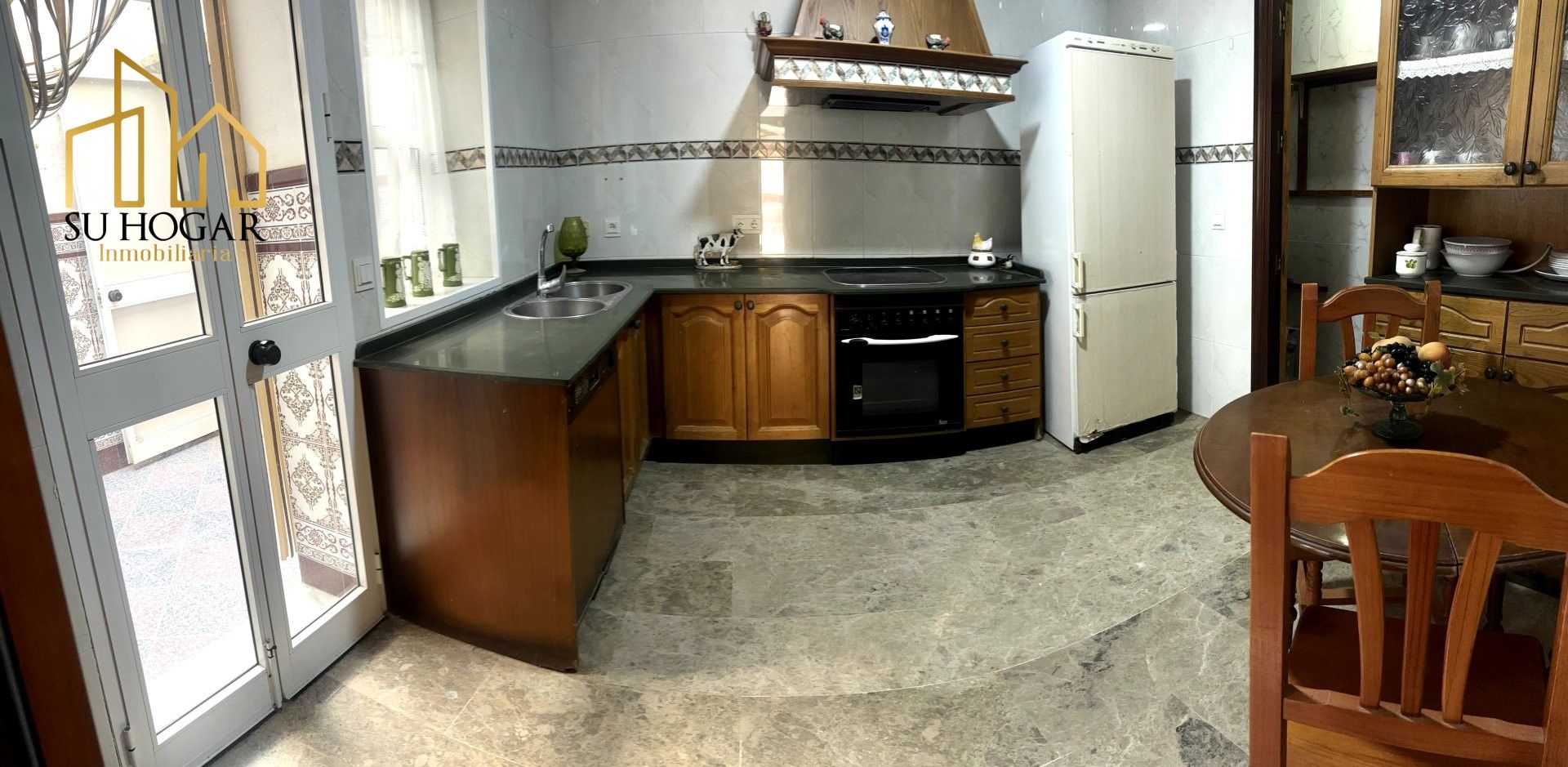 Kitchen of Flat for sale in Rota  with Terrace